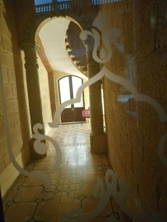 Triesti Home Виктория Экстерьер фото
