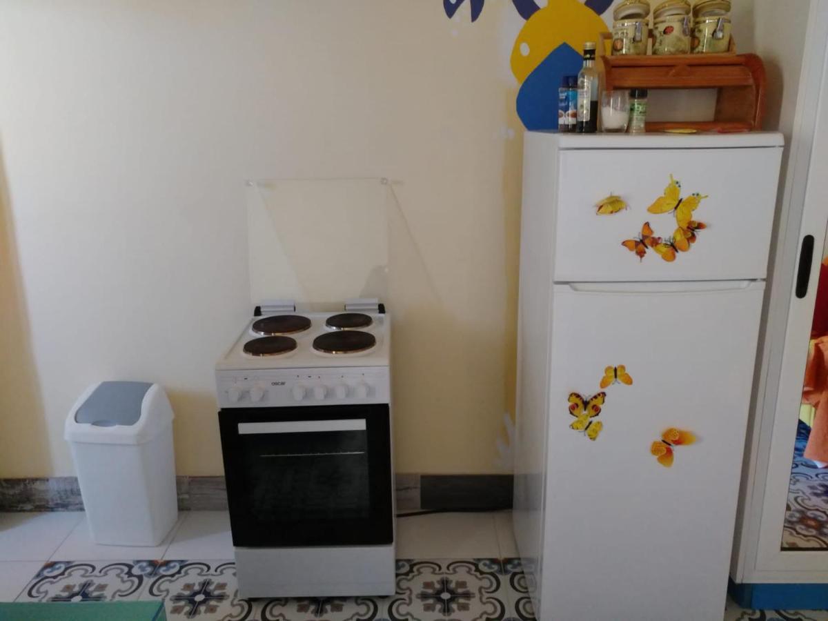 Triesti Home Виктория Экстерьер фото