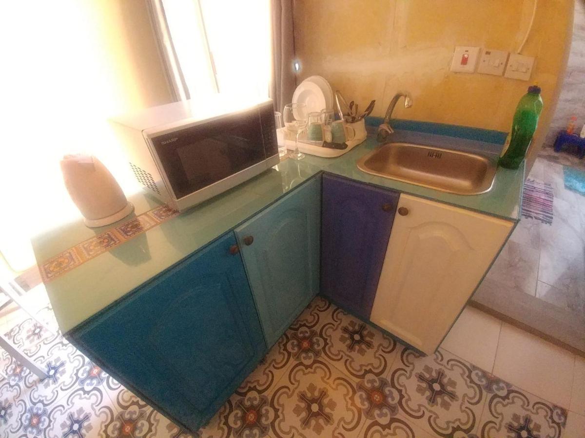 Triesti Home Виктория Экстерьер фото
