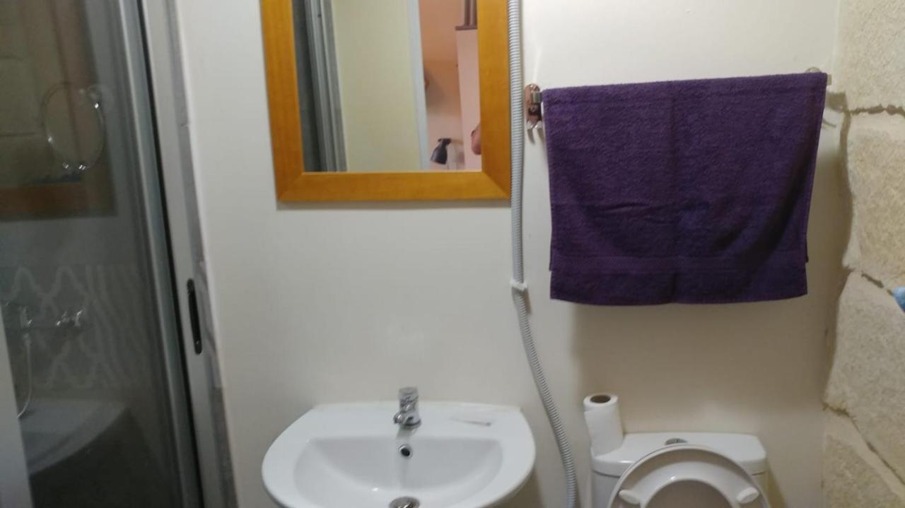 Triesti Home Виктория Экстерьер фото